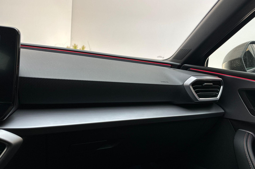 Seat Leon Sportstourer (JLG45J) met abonnement