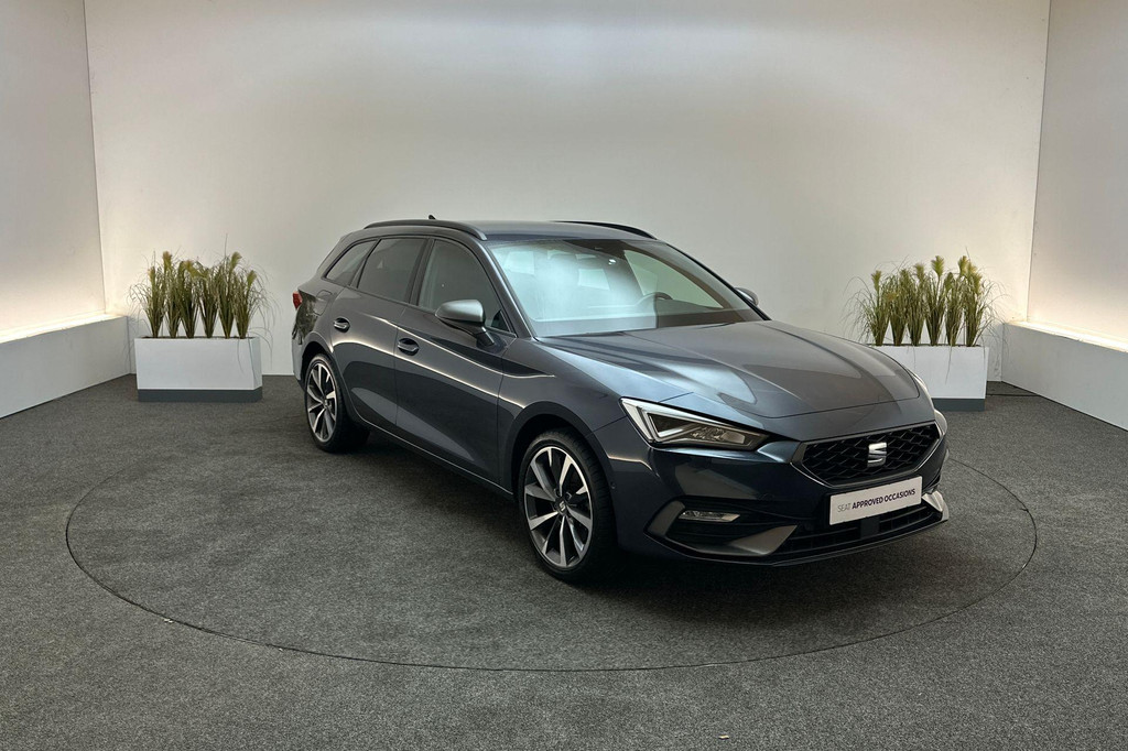 Seat Leon Sportstourer (JLG45J) met abonnement