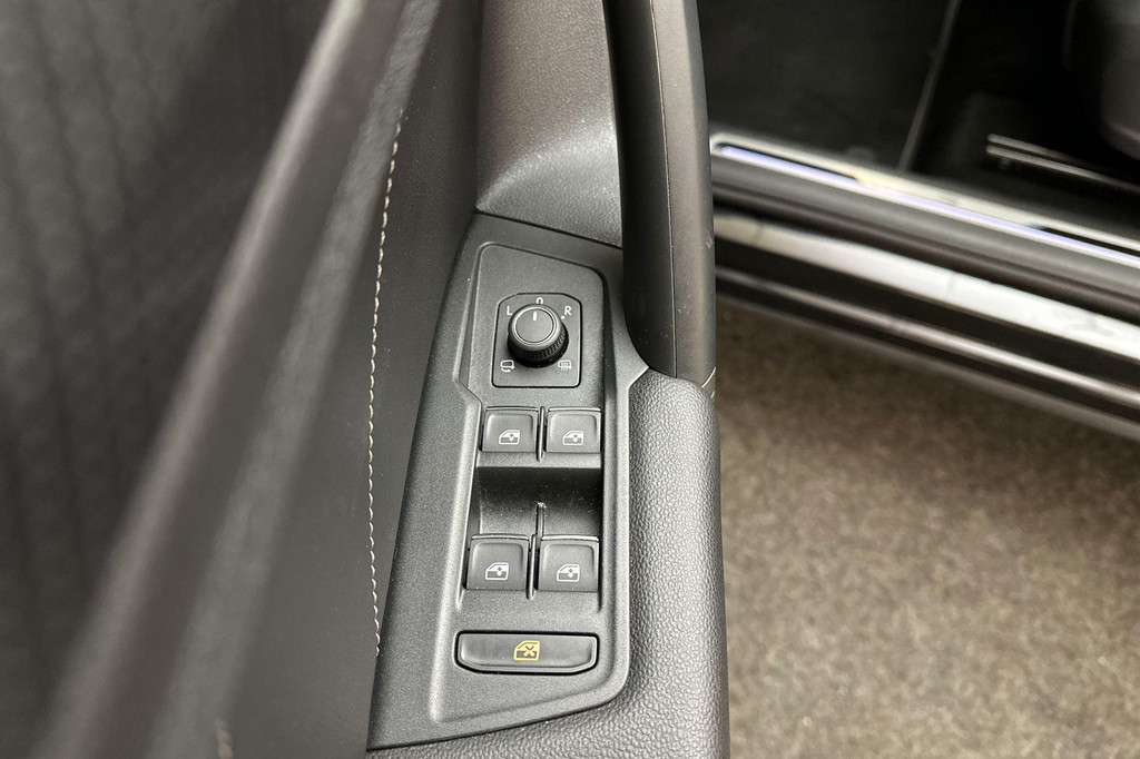 Volkswagen Tiguan (JFP23N) met abonnement