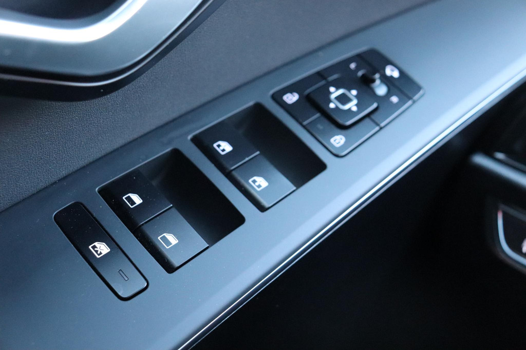 Kia Niro (JLX36D) met abonnement