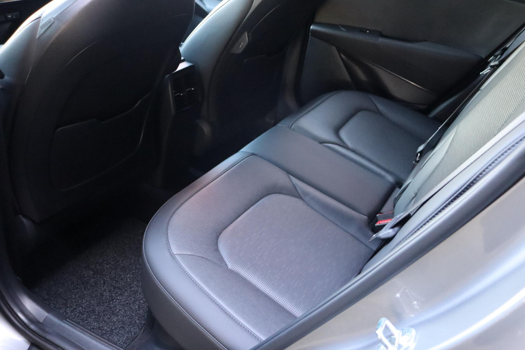 Kia Niro (JLX36D) met abonnement