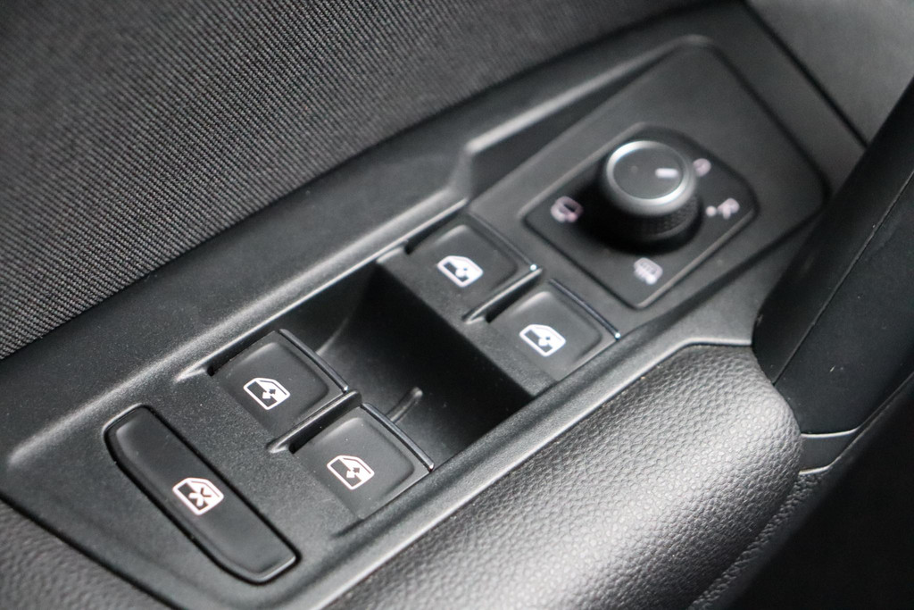 Volkswagen Tiguan (JLV21S) met abonnement