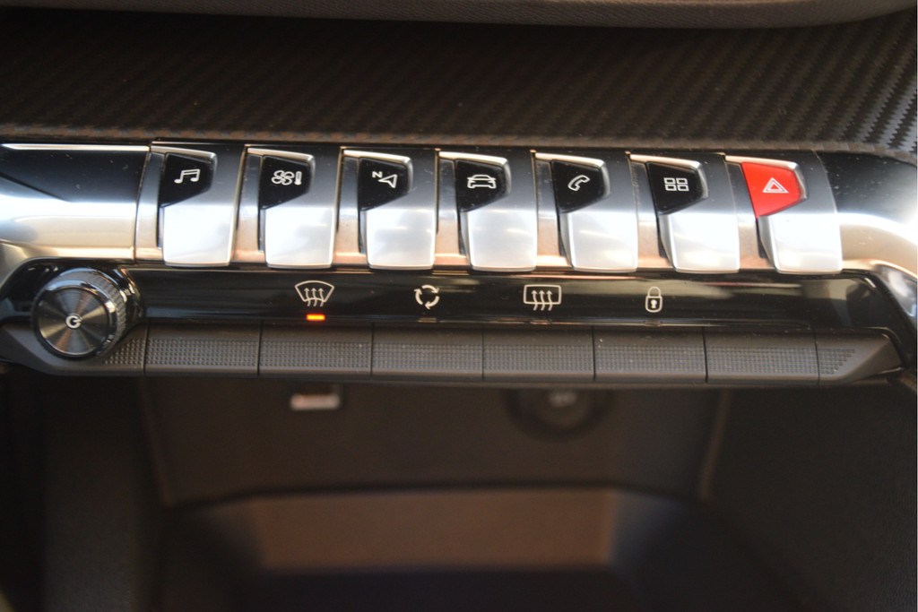 Peugeot 5008 (S806FD) met abonnement