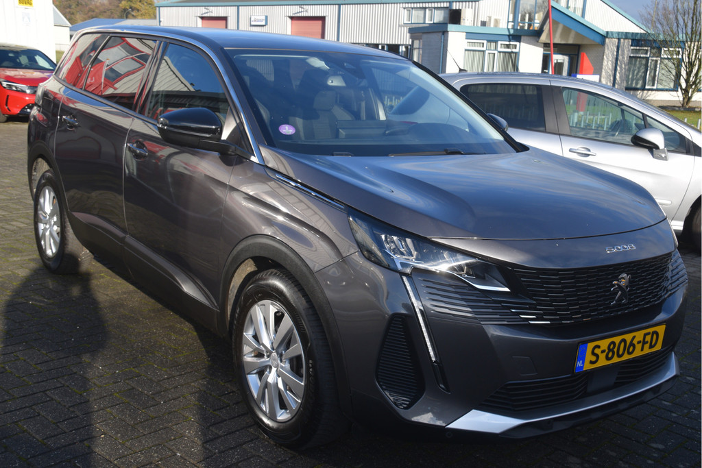 Peugeot 5008 (S806FD) met abonnement