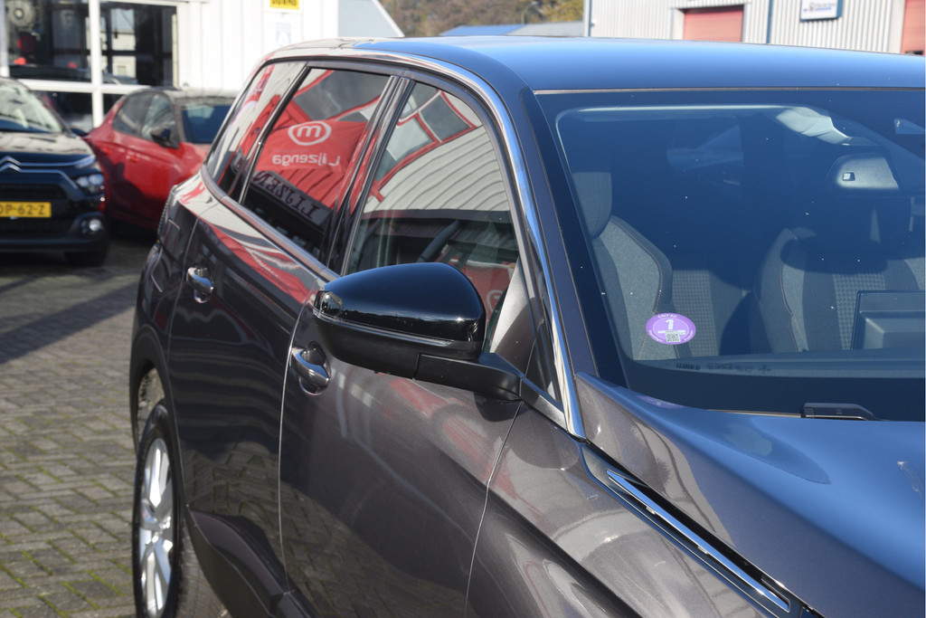 Peugeot 5008 (S806FD) met abonnement