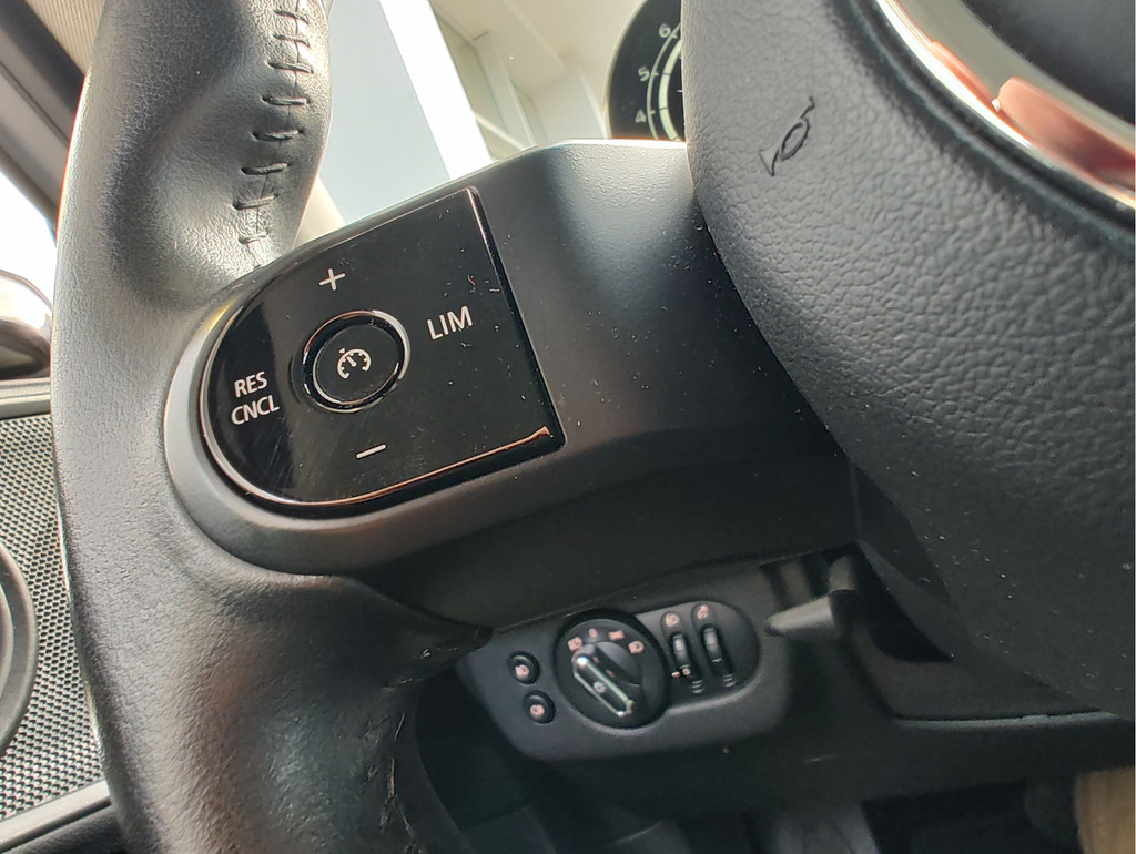 MINI Clubman (JLV29R) met abonnement