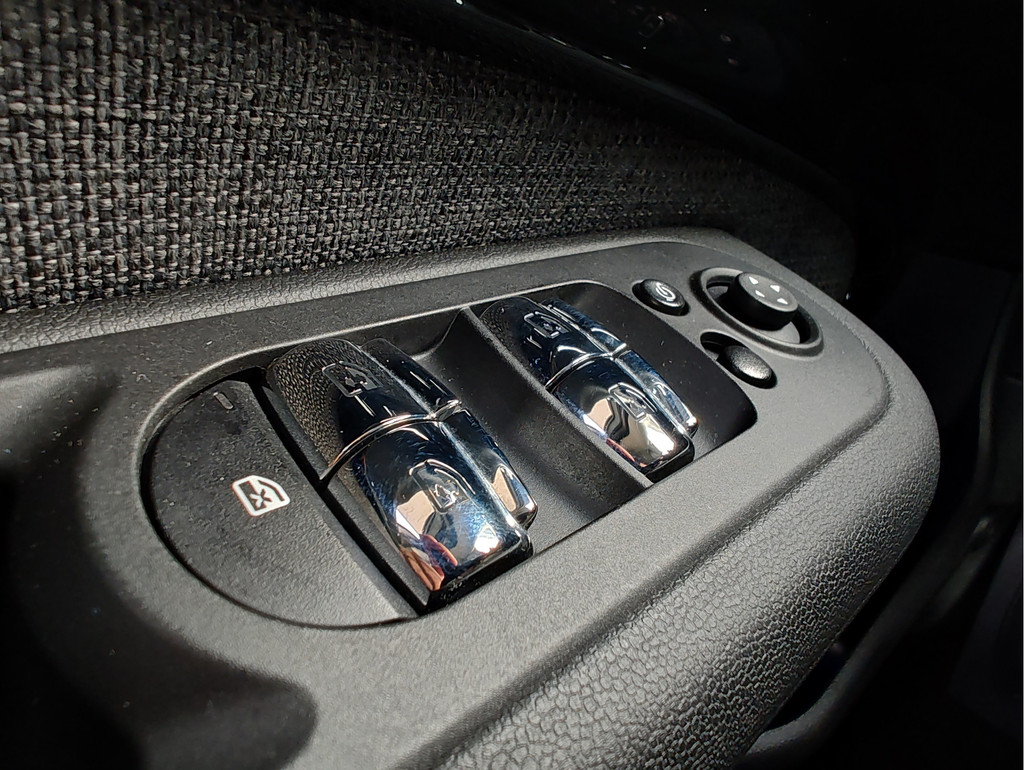 MINI Clubman (JLV29R) met abonnement