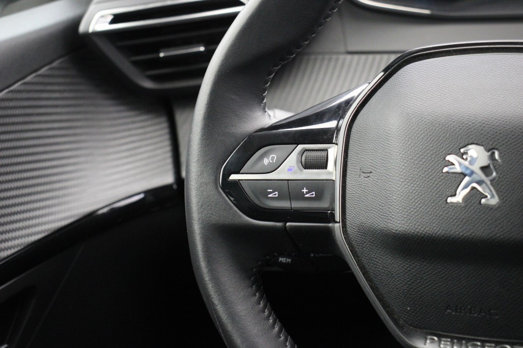 Peugeot e-208 (N481JG) met abonnement