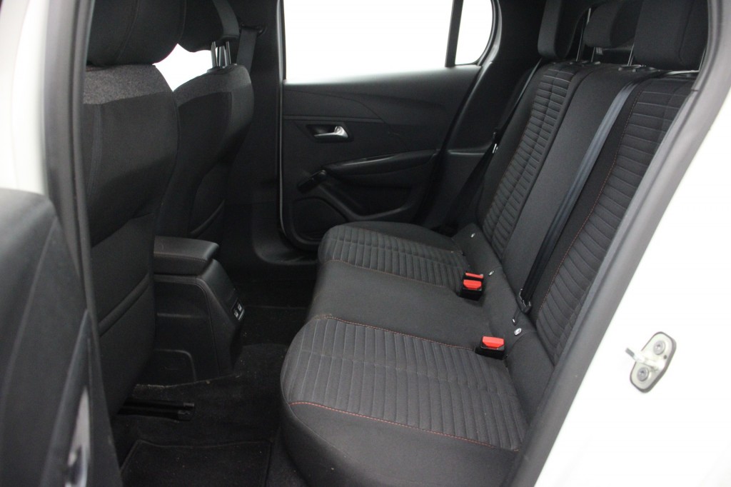 Peugeot e-208 (N481JG) met abonnement