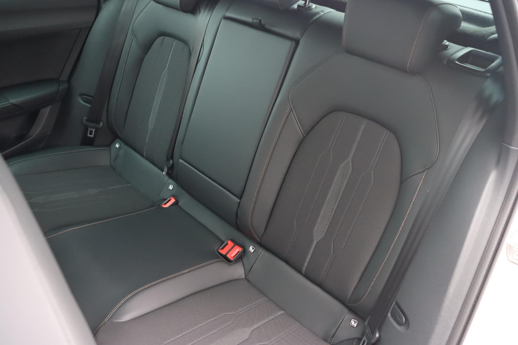 CUPRA Leon (JLT70H) met abonnement