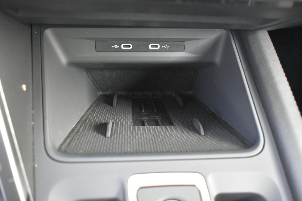 CUPRA Leon (JLX33D) met abonnement