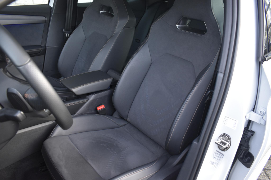 CUPRA Leon (JLX33D) met abonnement