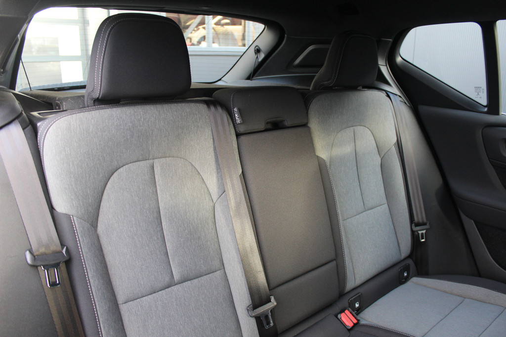 Volvo XC40 (J017TX) met abonnement