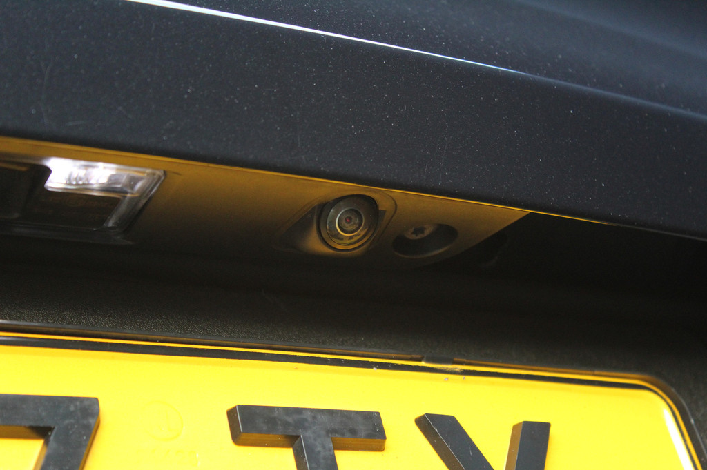 Volvo XC40 (J017TX) met abonnement