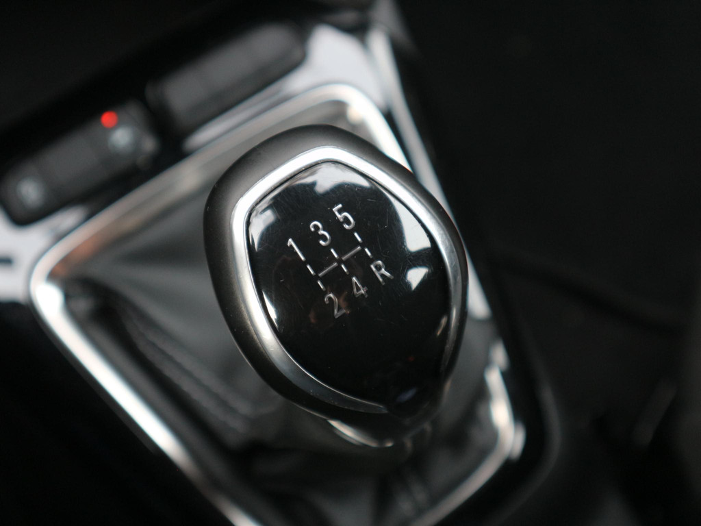 Opel Corsa (T867FP) met abonnement