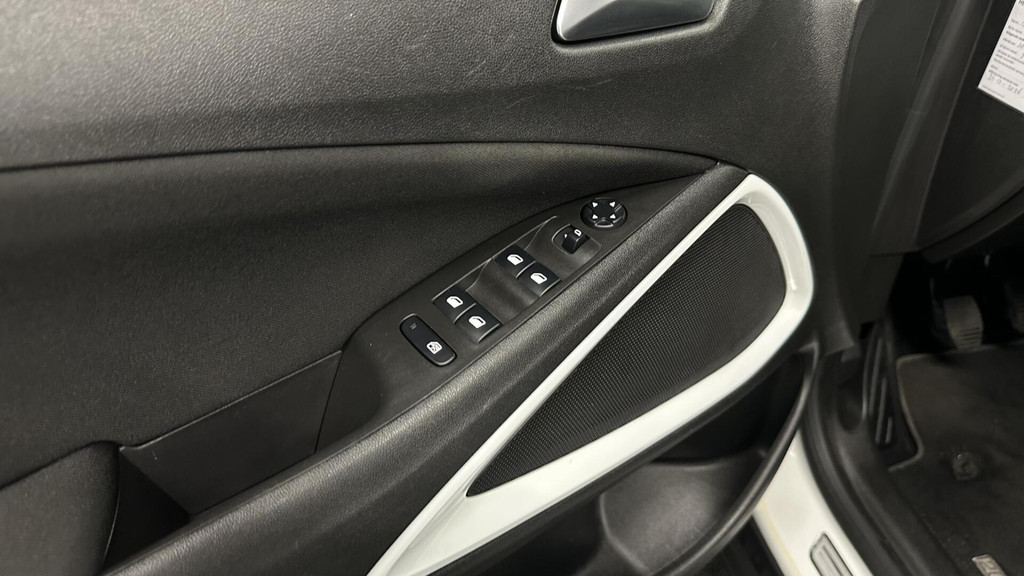 Opel Crossland X (J925XF) met abonnement