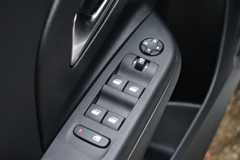 Opel Corsa (X064FV) met abonnement