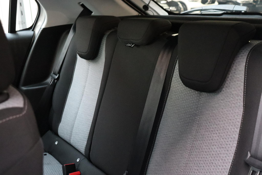 Opel Corsa (X064FV) met abonnement