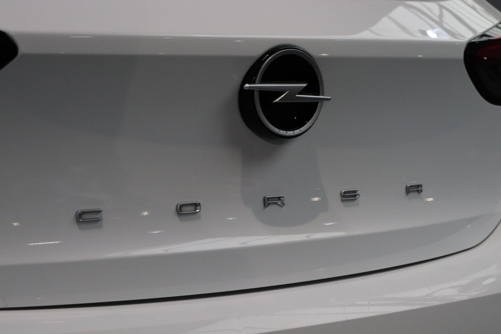 Opel Corsa (X057FV) met abonnement