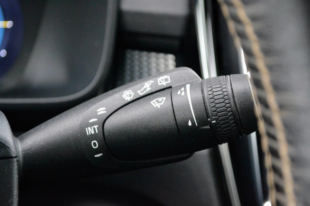 Volvo XC40 (J117ZG) met abonnement