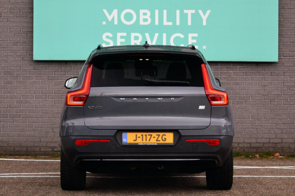 Volvo XC40 (J117ZG) met abonnement