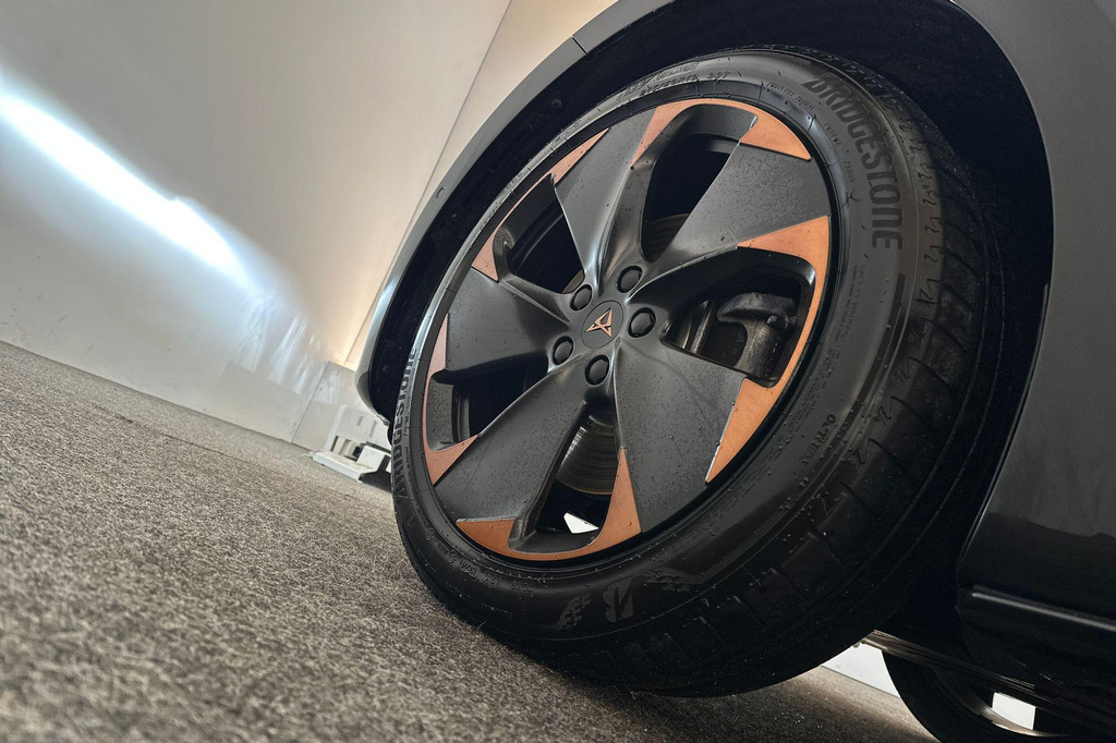 CUPRA Born (GNH62L) met abonnement