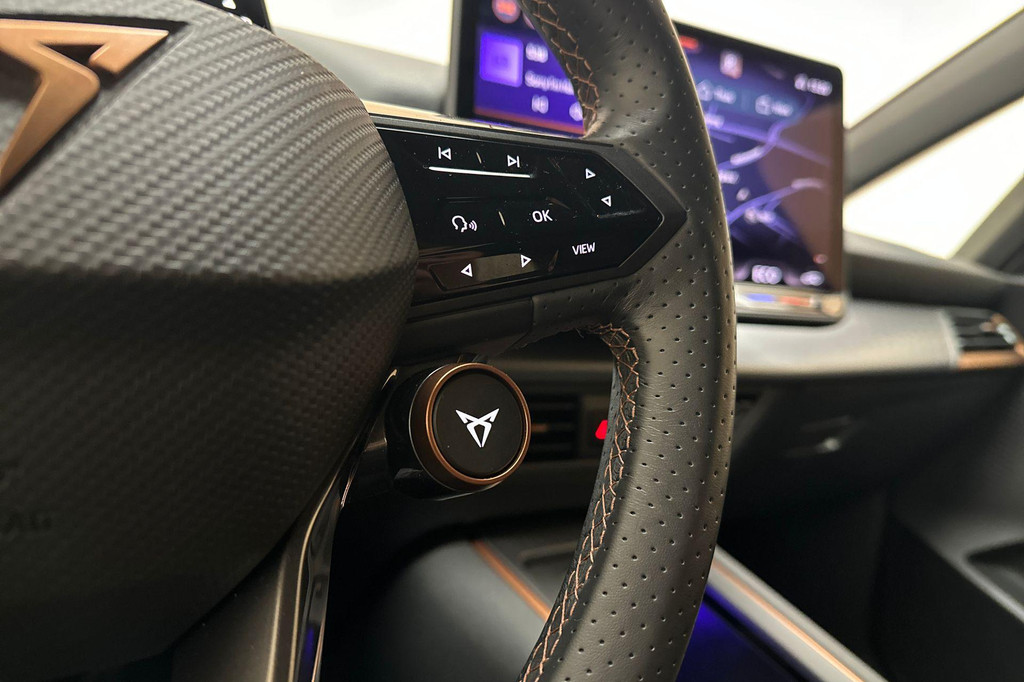 CUPRA Born (GNH62L) met abonnement