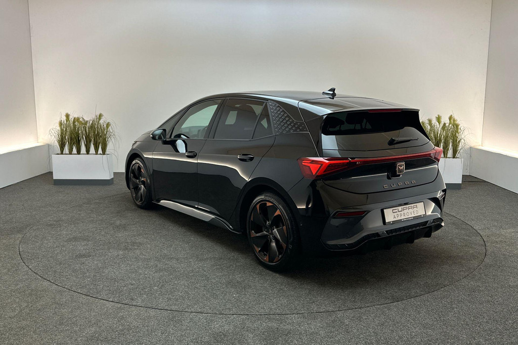 CUPRA Born (GNH62L) met abonnement