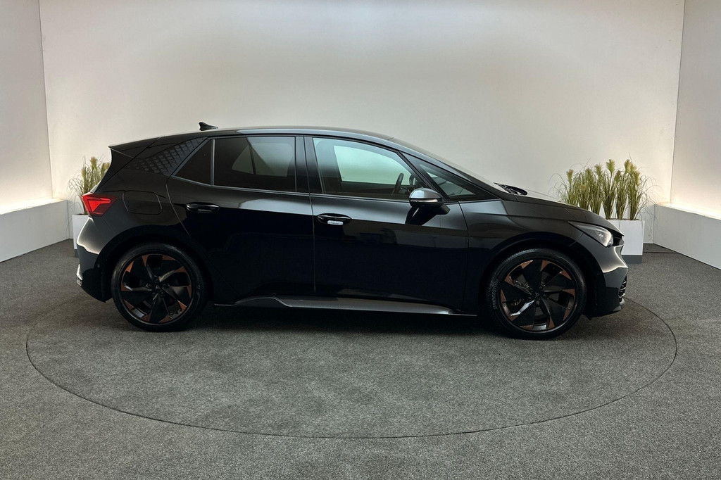 CUPRA Born (GNH62L) met abonnement