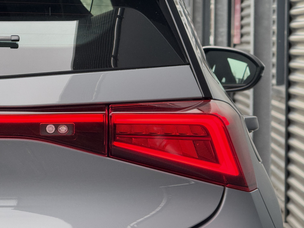 CUPRA Born (N782VN) met abonnement