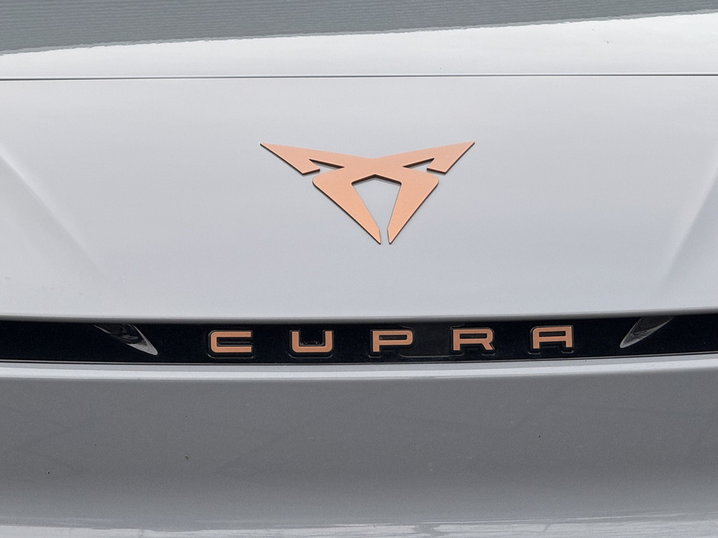 CUPRA Born (N782VN) met abonnement