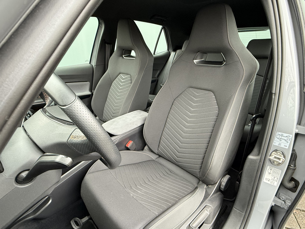 CUPRA Born (N782VN) met abonnement