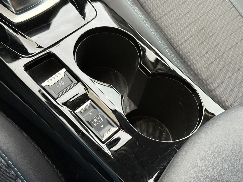 Peugeot e-208 (J441PB) met abonnement