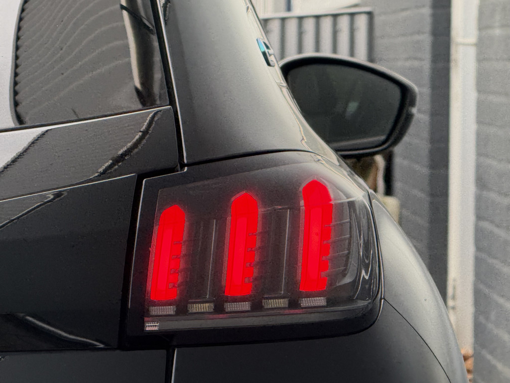 Peugeot e-208 (J441PB) met abonnement