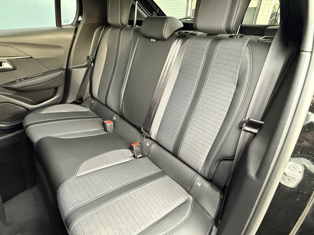 Peugeot e-208 (J441PB) met abonnement