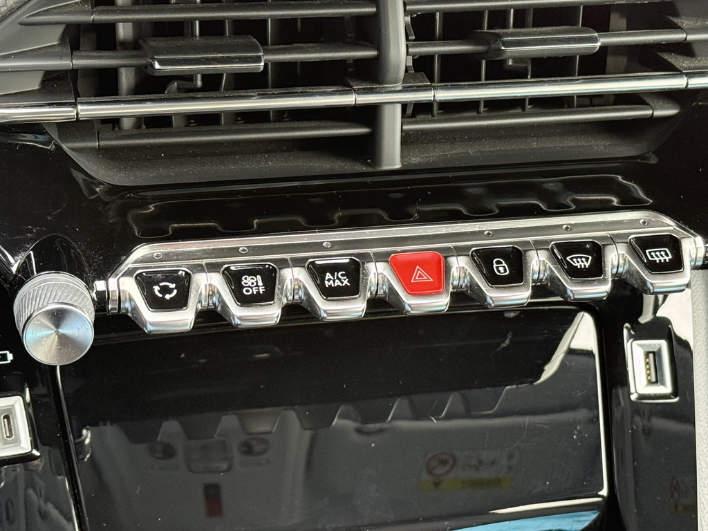 Peugeot e-208 (N871SP) met abonnement