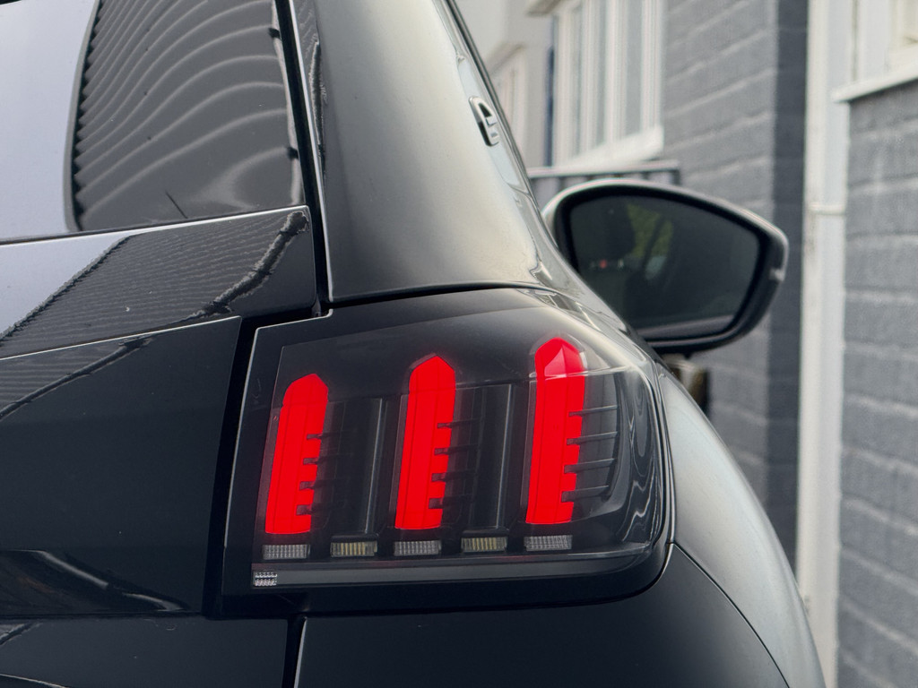 Peugeot e-208 (N871SP) met abonnement