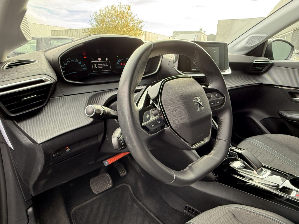 Peugeot e-208 (N871SP) met abonnement