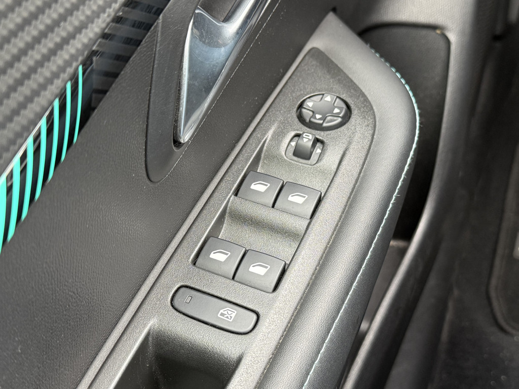 Peugeot e-208 (N871SP) met abonnement