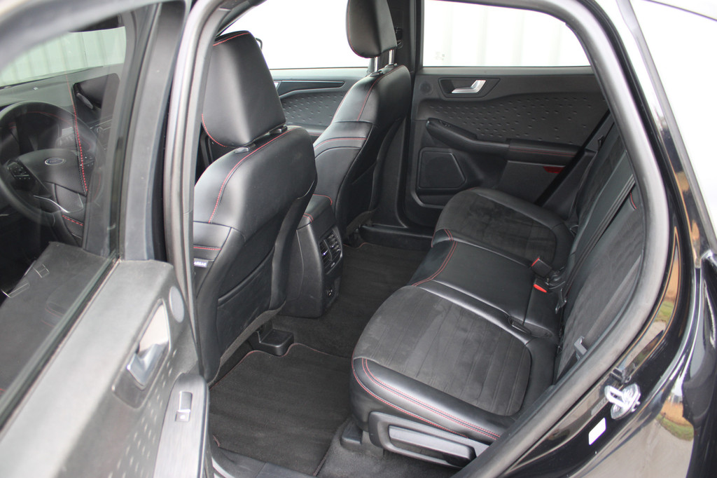 Ford Kuga (K876SV) met abonnement