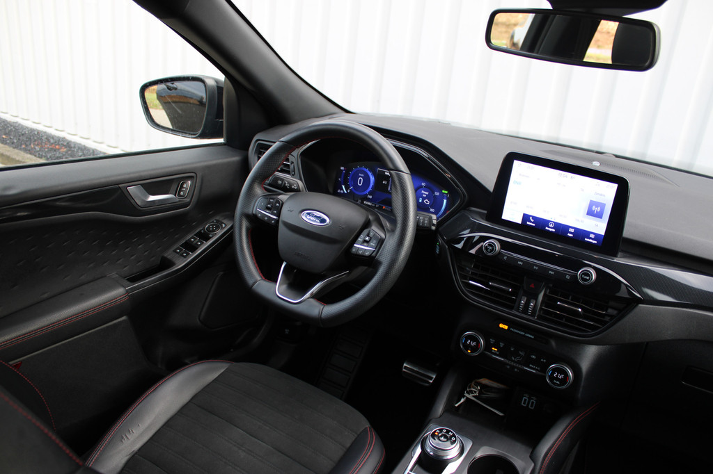 Ford Kuga (K876SV) met abonnement