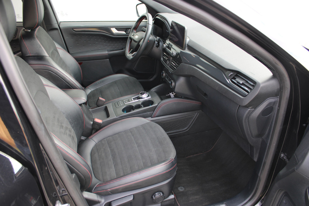 Ford Kuga (K876SV) met abonnement