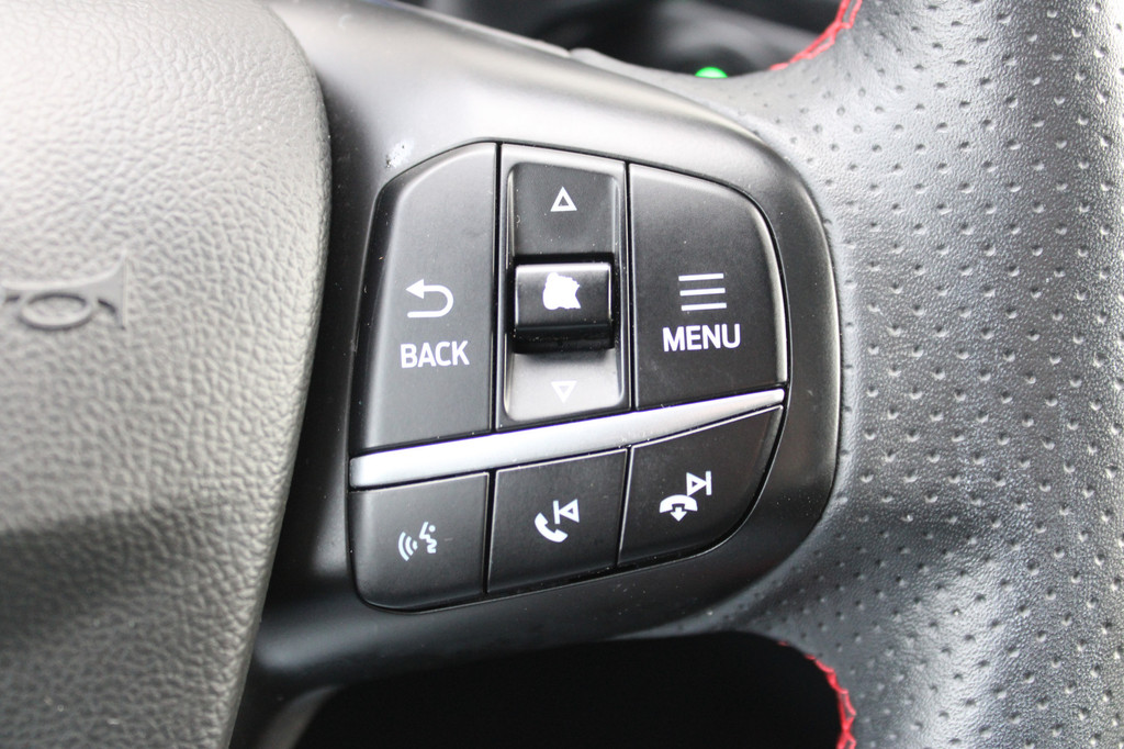 Ford Kuga (K876SV) met abonnement