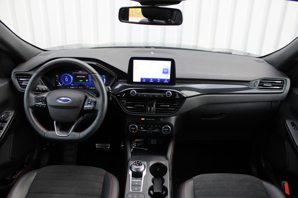 Ford Kuga (K876SV) met abonnement