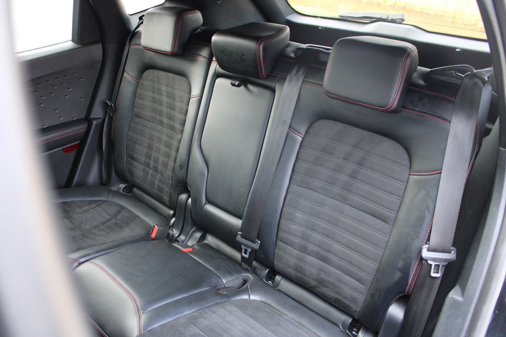 Ford Kuga (K876SV) met abonnement