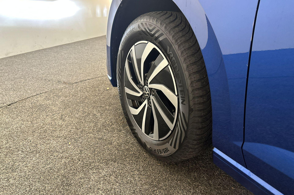 Volkswagen Polo (T740FT) met abonnement