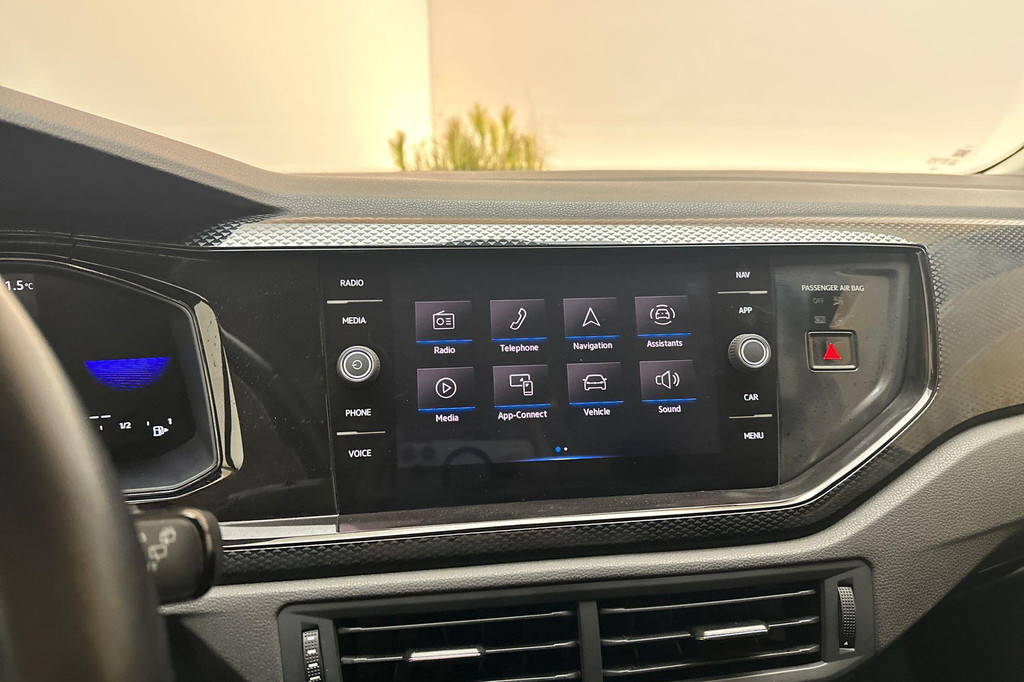 Volkswagen Polo (T740FT) met abonnement