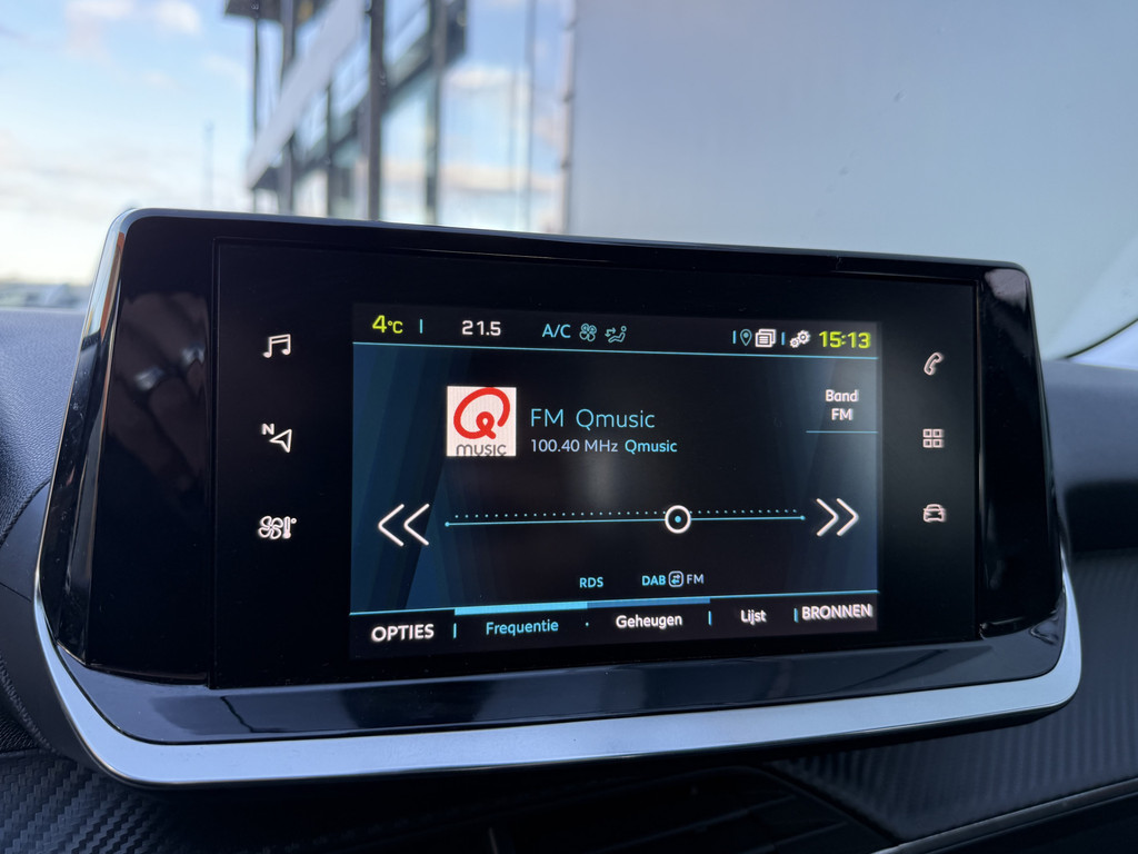 Peugeot e-208 (N311HR) met abonnement