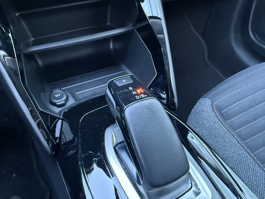 Peugeot e-208 (N311HR) met abonnement