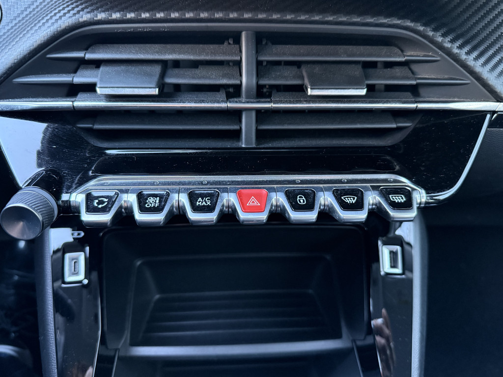 Peugeot e-208 (N311HR) met abonnement